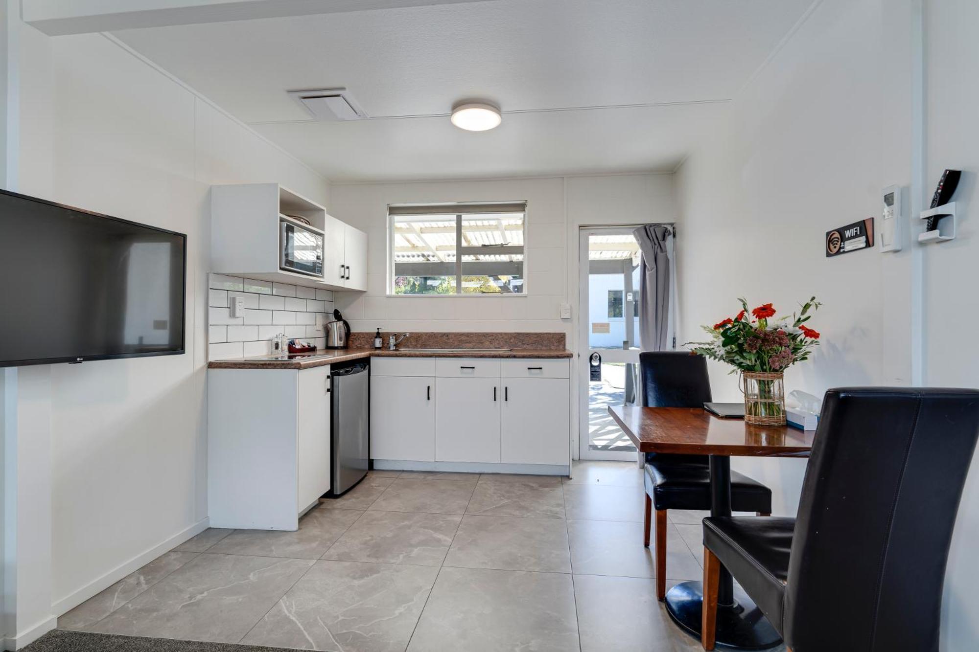 Archway Motels & Chalets Γουανάκα Δωμάτιο φωτογραφία